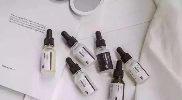 那些代购的化妆品都是真的吗,吐槽那些又贵又不好用的化妆品