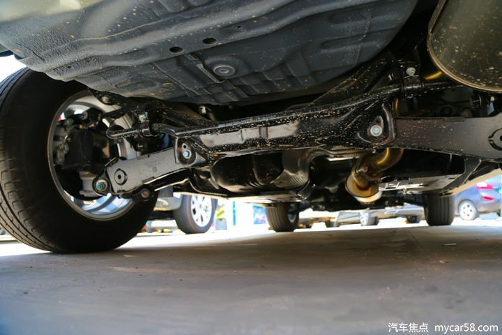 2017款哈弗h6红标1.5t运动版,全新一代哈弗h6到店简要实拍