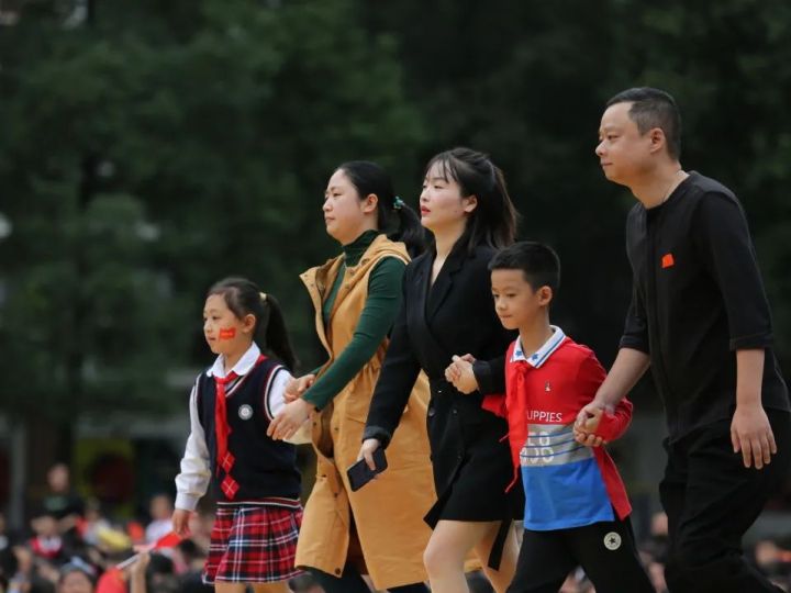 2021年点赞最多的学校视频,点赞最多的大学