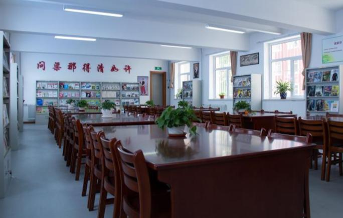 2020全景看高中|信息高级中学:双导师培养育英才