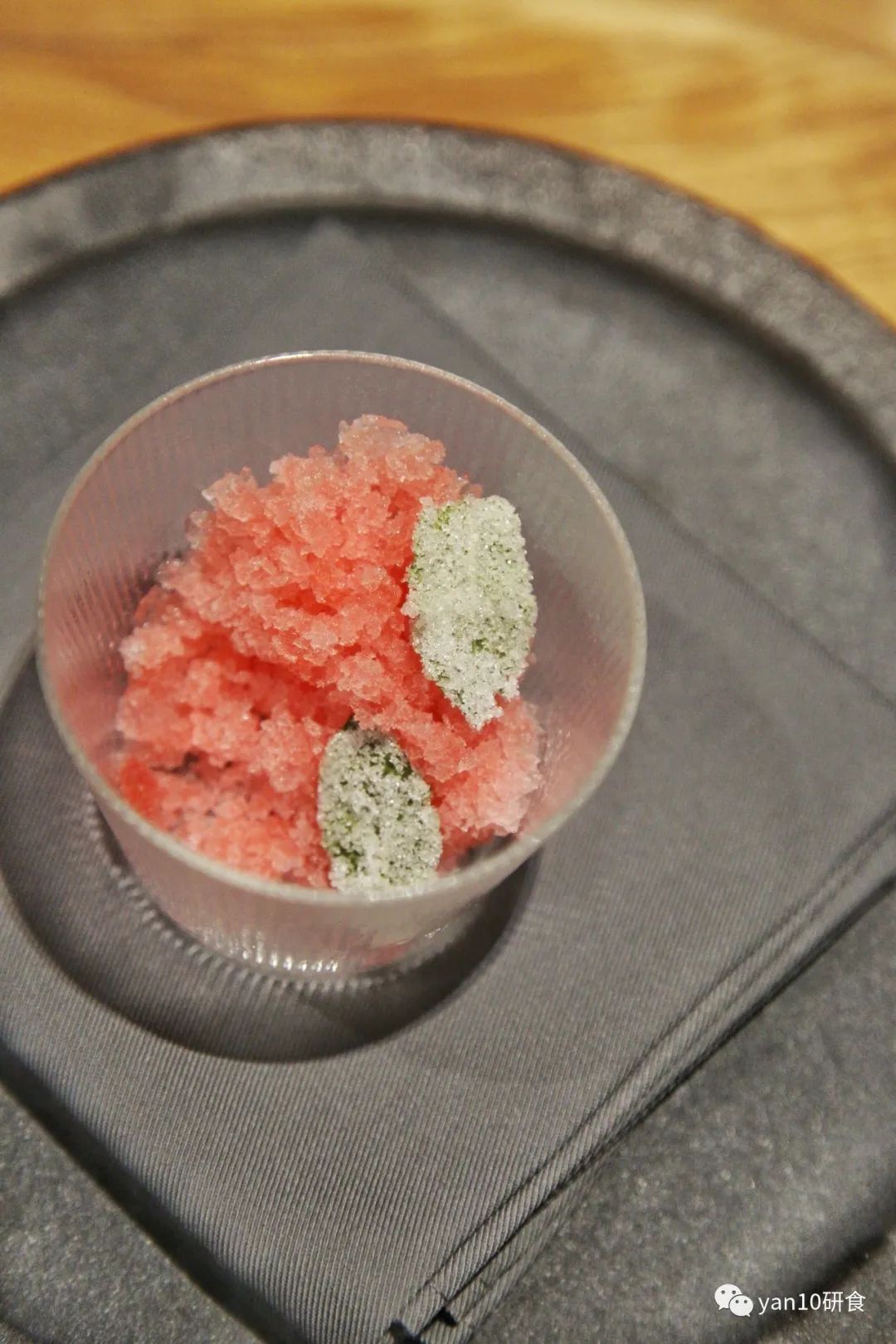 趁没红前，先试为敬，北欧风，法餐调，本土食材演绎的新派中餐