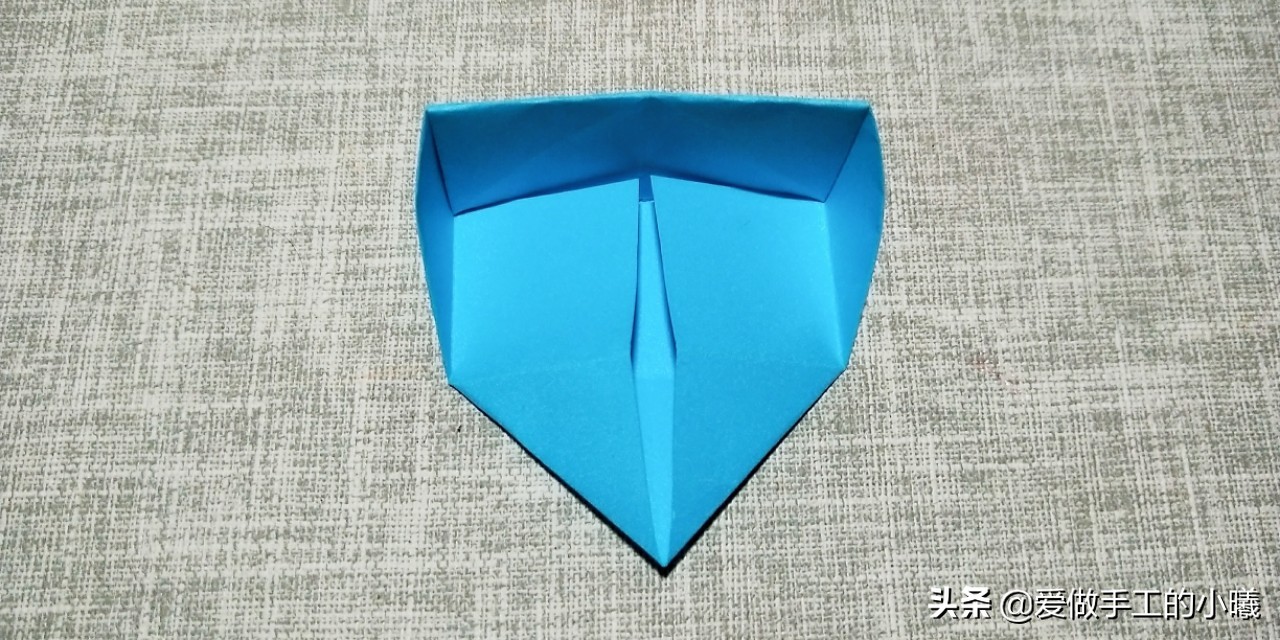 小学生手工折纸礼物盒,康乃馨礼物盒折纸简单教程