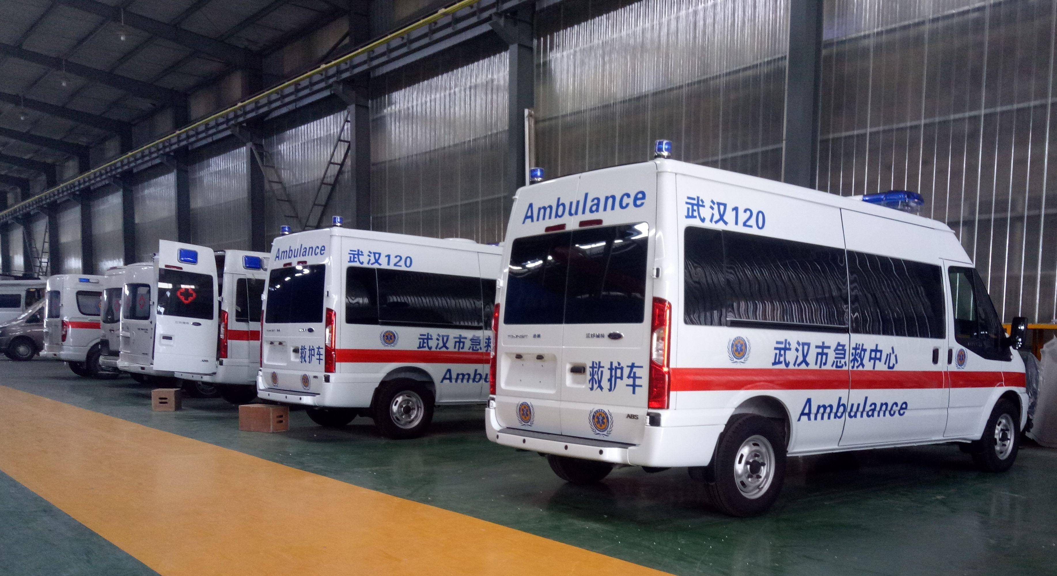 手推车到移动终端，500年来救护车都经历了什么？