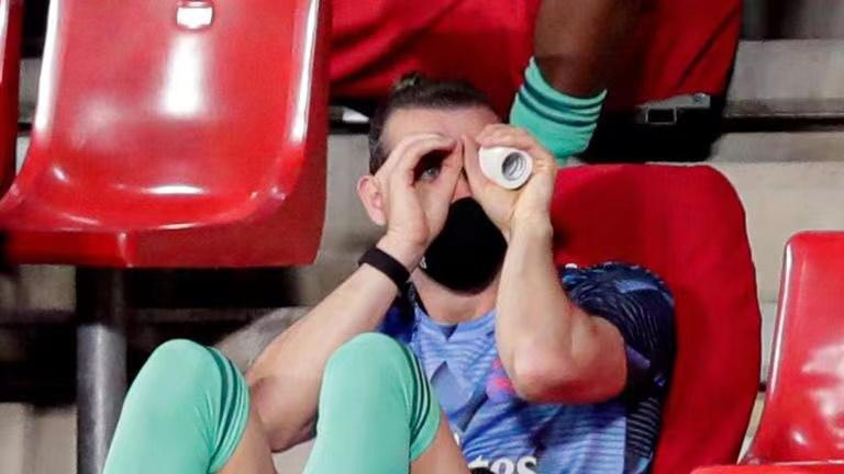 贝尔皇马巴萨,英超排名奖