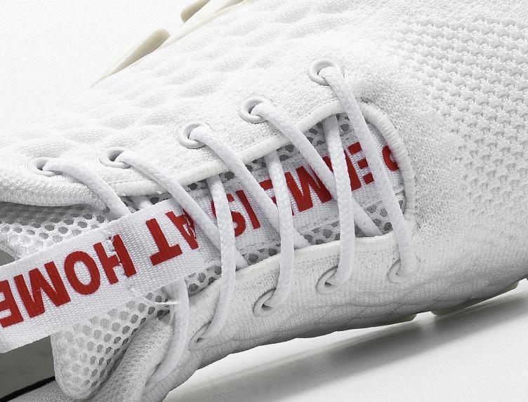 美国阿迪感到了压力！中国战狼刀锋鞋负重前行，国产跑鞋弯道超车