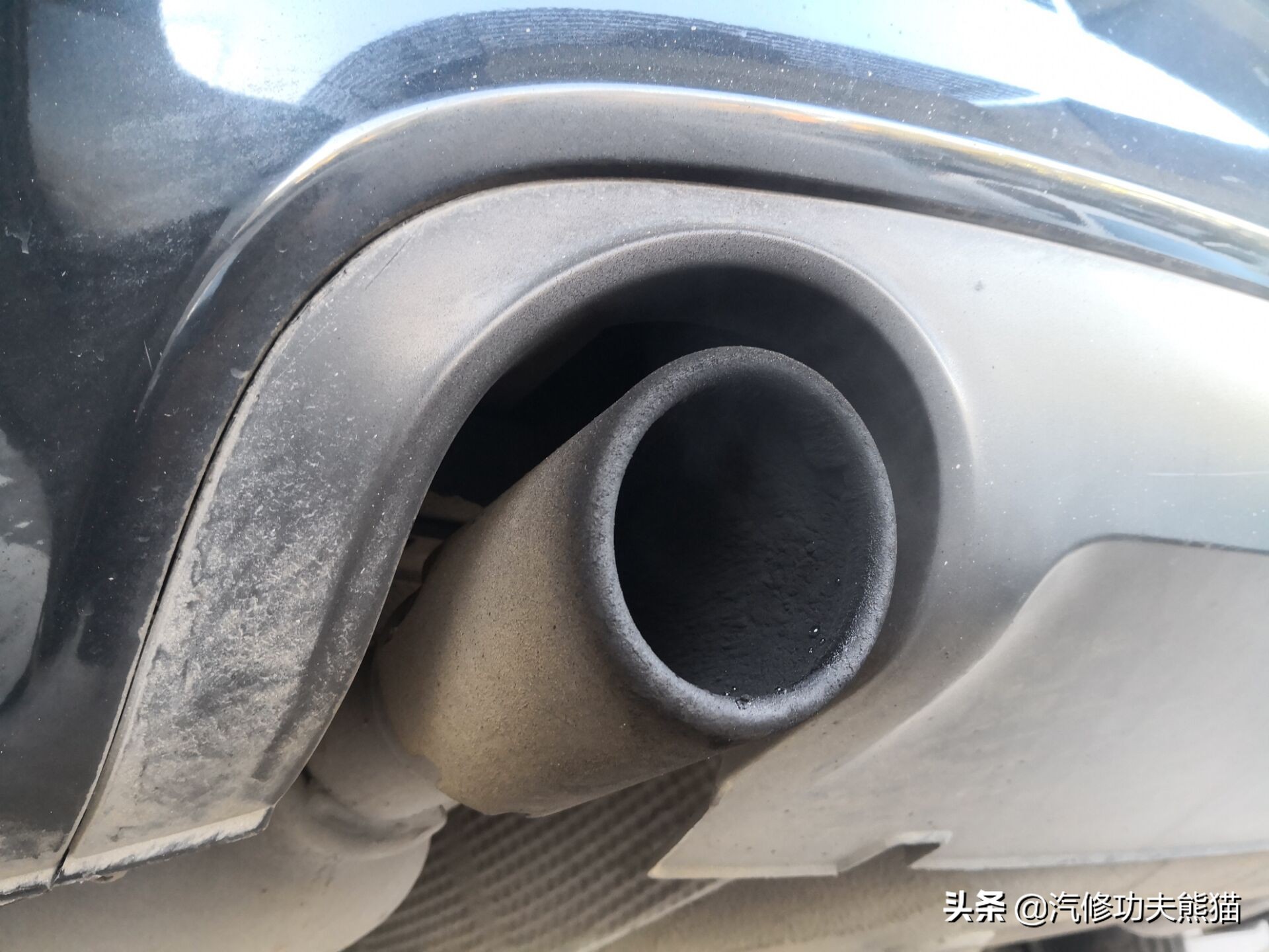 奥迪a6l2.4免拆烧机油处理靠谱吗,奥迪a6l2.4烧机油大修注意事项