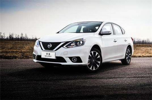 买车15万左右什么车好新能源,本田思域和日产轩逸哪个省油