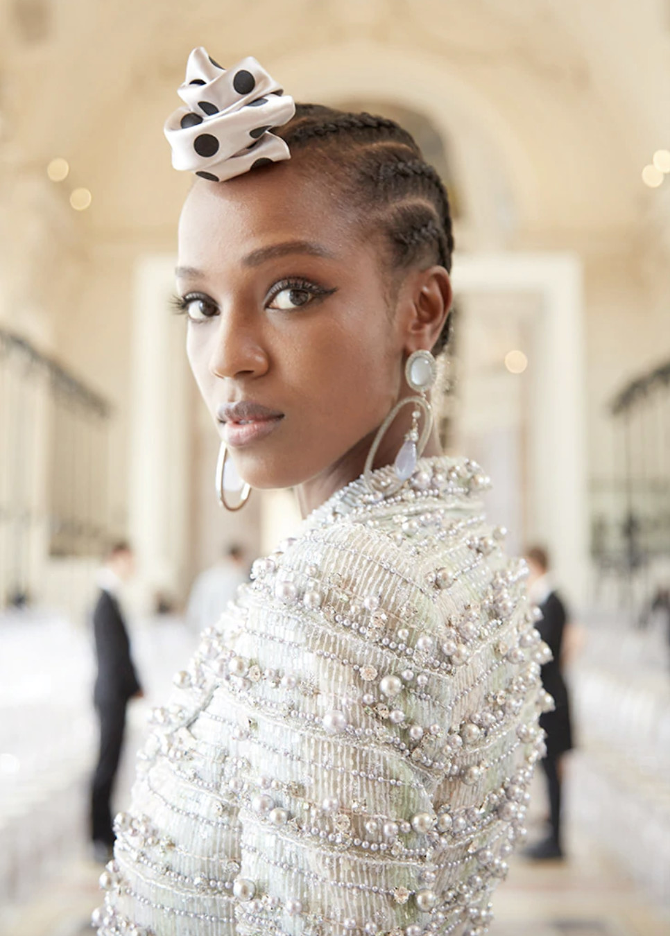 明星同款耳夹无耳洞,没有耳洞的明星是怎么戴耳环的