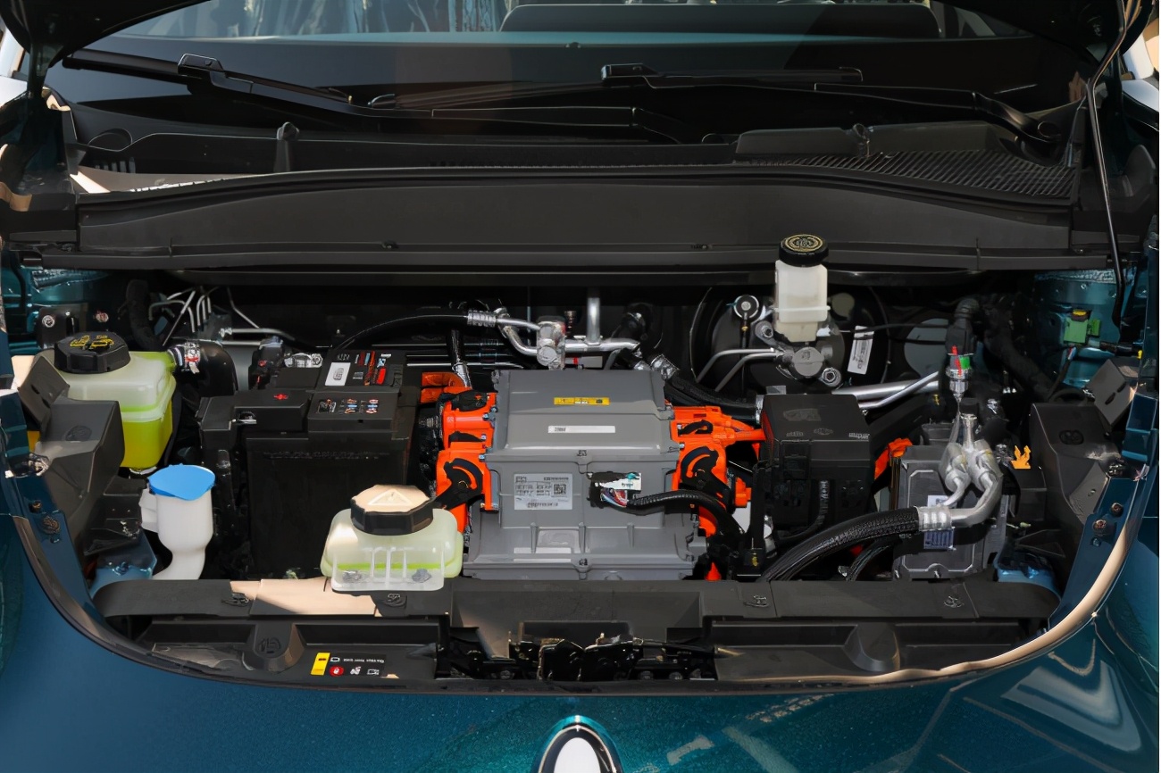 500续航的欧拉好猫裸车多少钱,欧拉好猫401和501哪款车性价比高