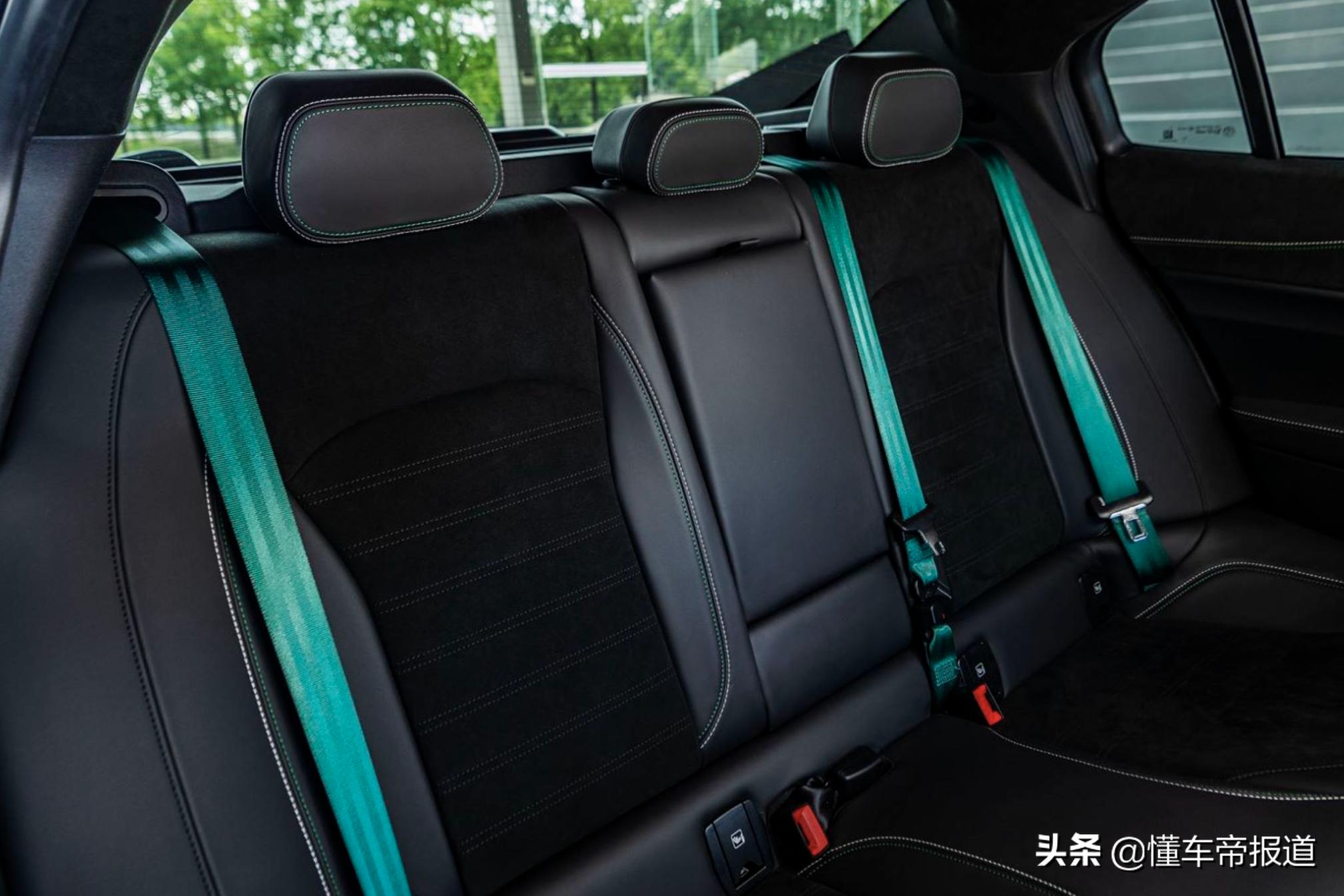 新车阿尔法罗密欧suv,新车性能了解