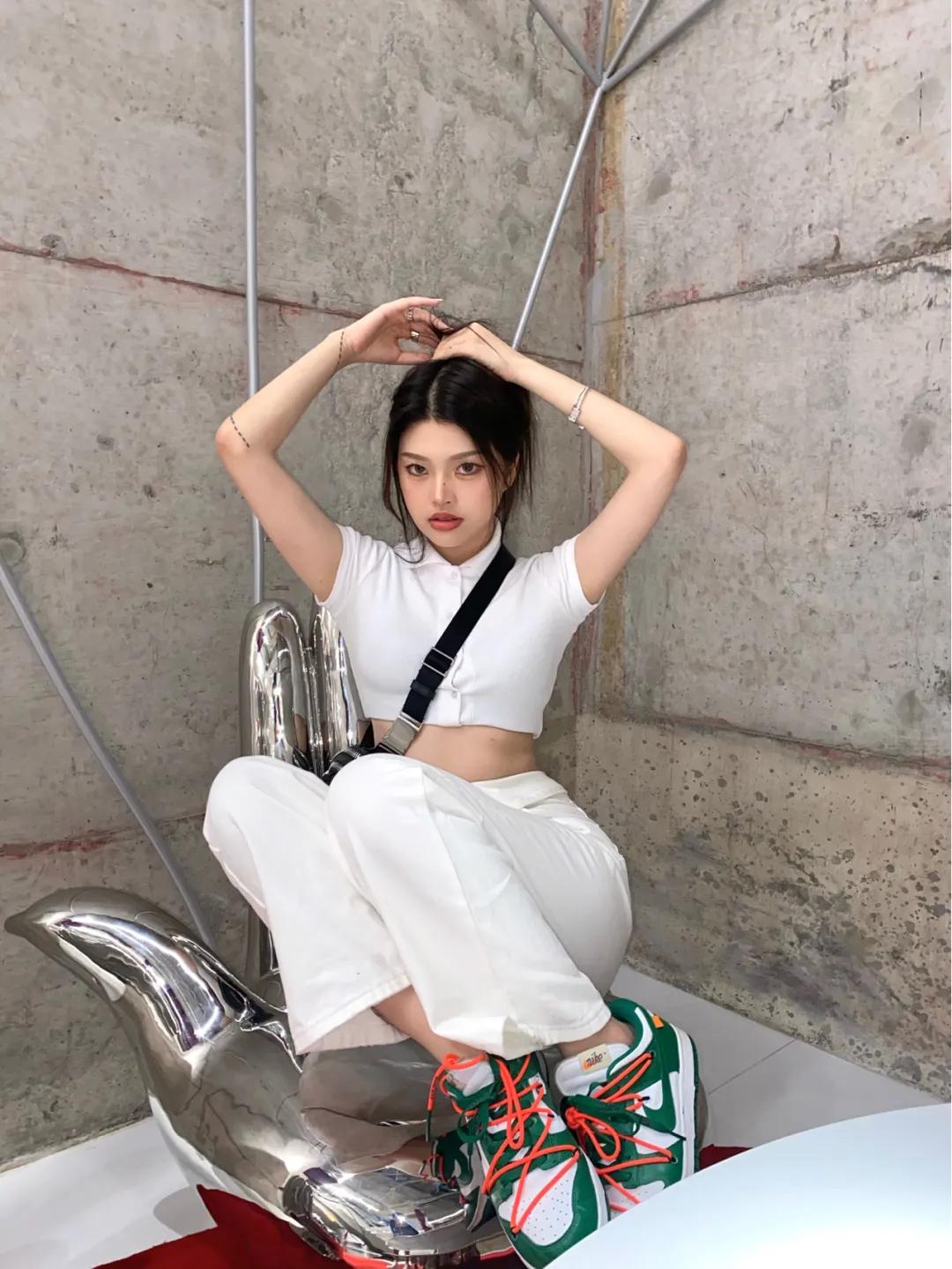 今年秋天必买的三双鞋,今春最火的鞋