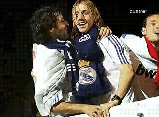 西班牙足球最伟大球星,世界足坛近十年十大最强球星