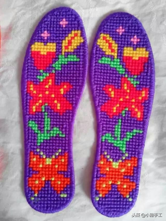 云南小巧妹自做鞋垫刺绣教程,孙姐手工刺绣鞋垫教程