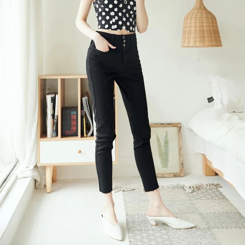 非常显瘦的一款魔术裤,高腰显瘦百搭魔术裤