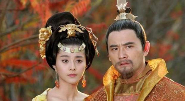 浮云忽以蔽,不见渔阳城,诗中议论如何做到不着色相?