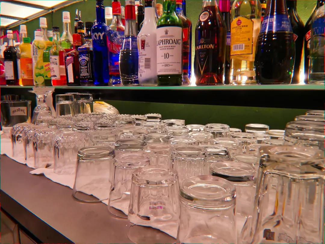 是酒吧还是KTV？藏在老工厂里的“好声音”，你确定不来试试