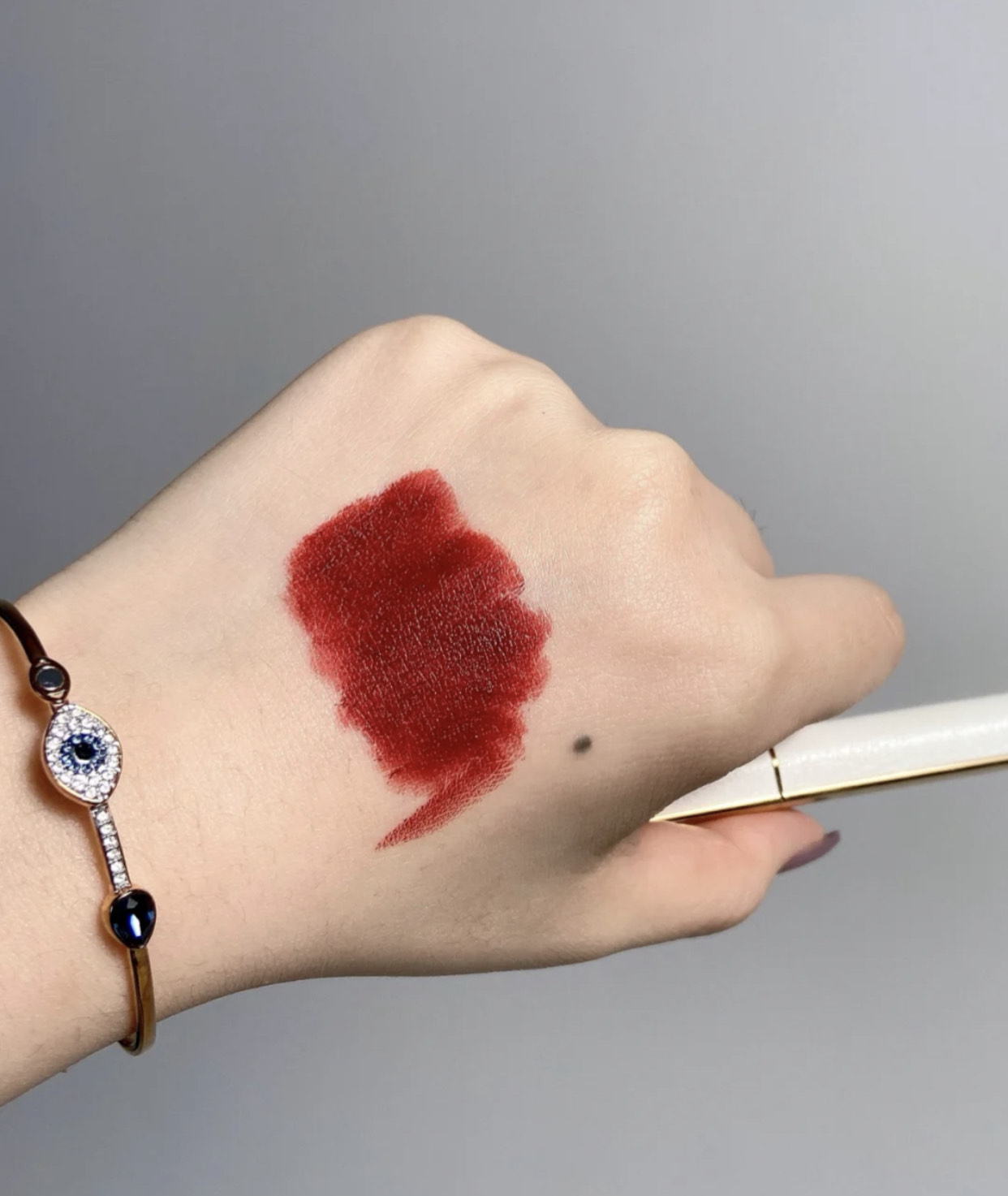 完美日记口红哪一款比较好,完美日记口红仿生膜吐槽