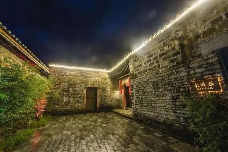 就地过年也很温馨,在民宿过春节