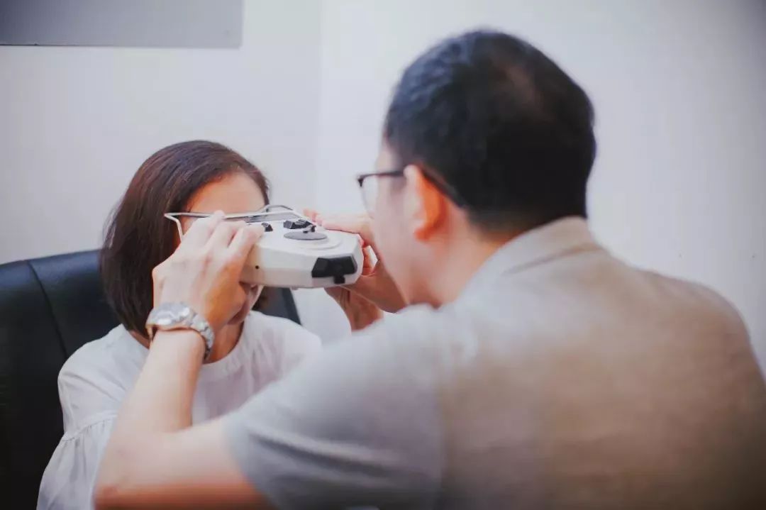 一定要收藏的店铺,高空五星级眼镜店