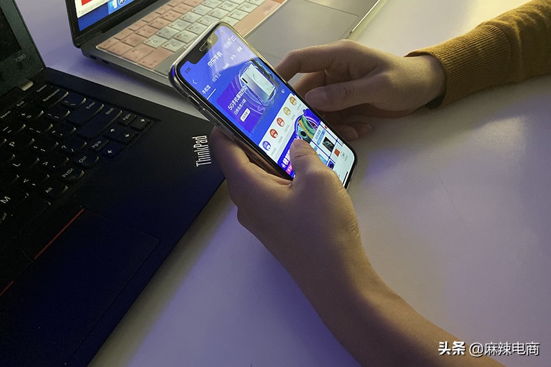 从印尼燕窝工厂到米兰Showroom京东11.11买手夜生活全揭秘