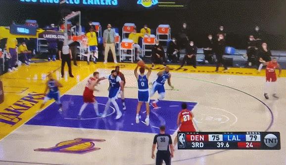 詹姆斯后场超远三分06-07凯尔特人,这才叫绝杀视频