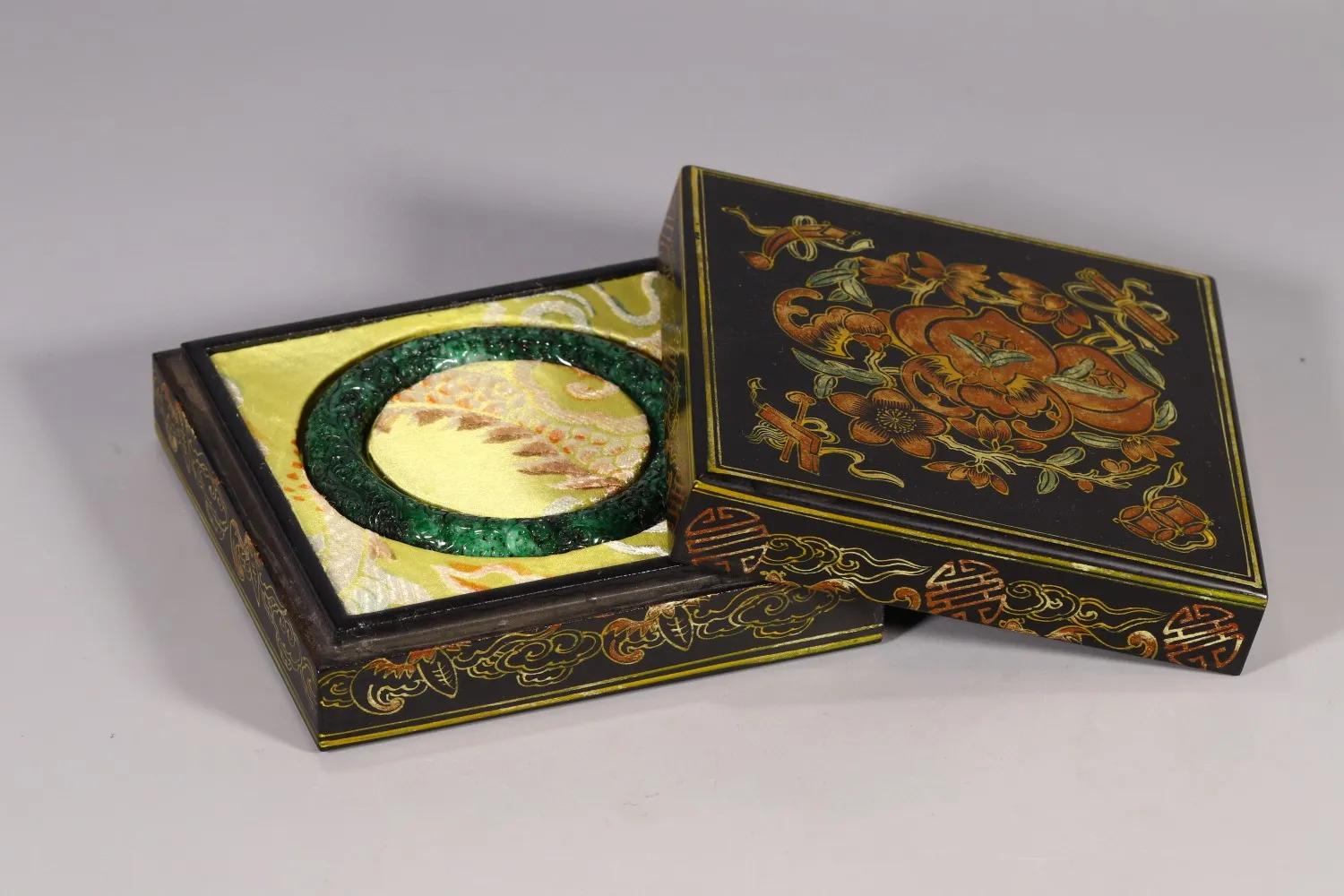 翡翠挂件分享,分享几款翡翠