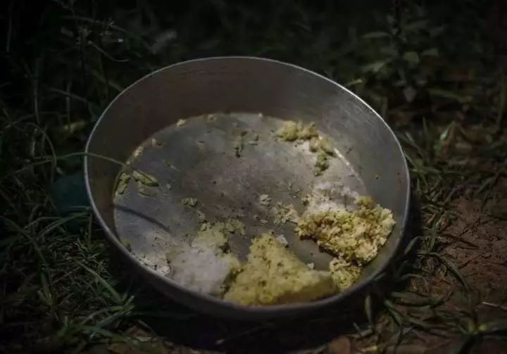 14岁女孩月经后第一天,自杀了:比痛经更可怕的是人的无知和偏见