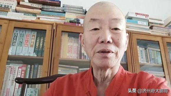 栾云平被郭德纲踹一腿的小品,栾云平被郭麒麟踹一腿的小品