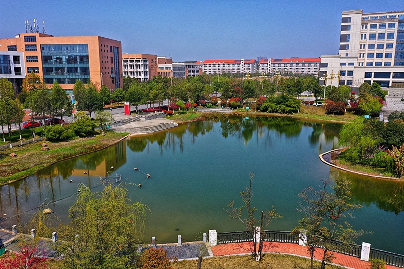 长沙师范学院宿舍条件,长沙师范学院怎么样好不好