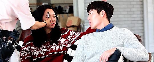 她被称韩国硬照女王,手握时尚圈顶级资源!网友:姐姐我可以