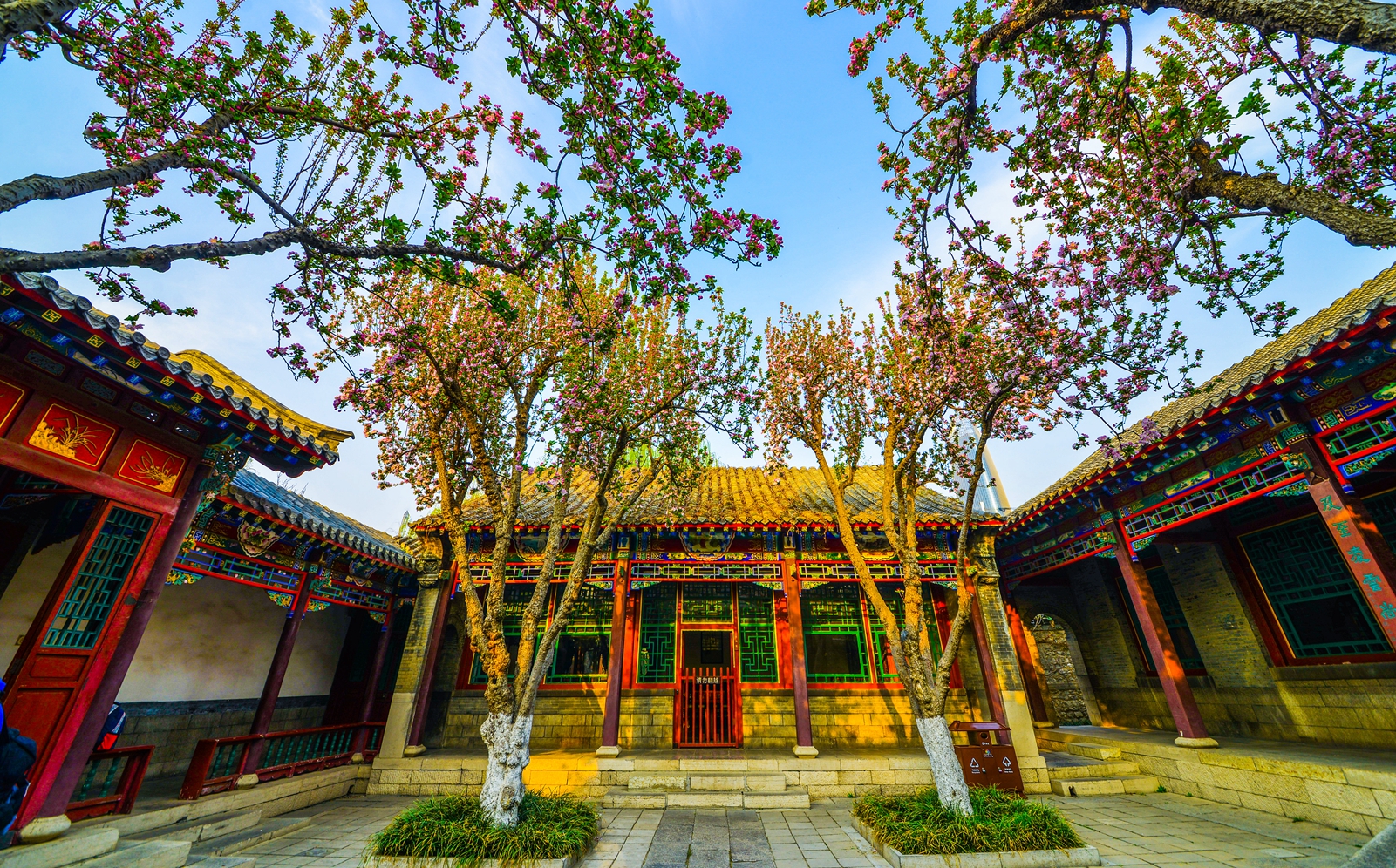 趵突泉诗赵孟頫创作背景,赵孟頫的趵突泉诗