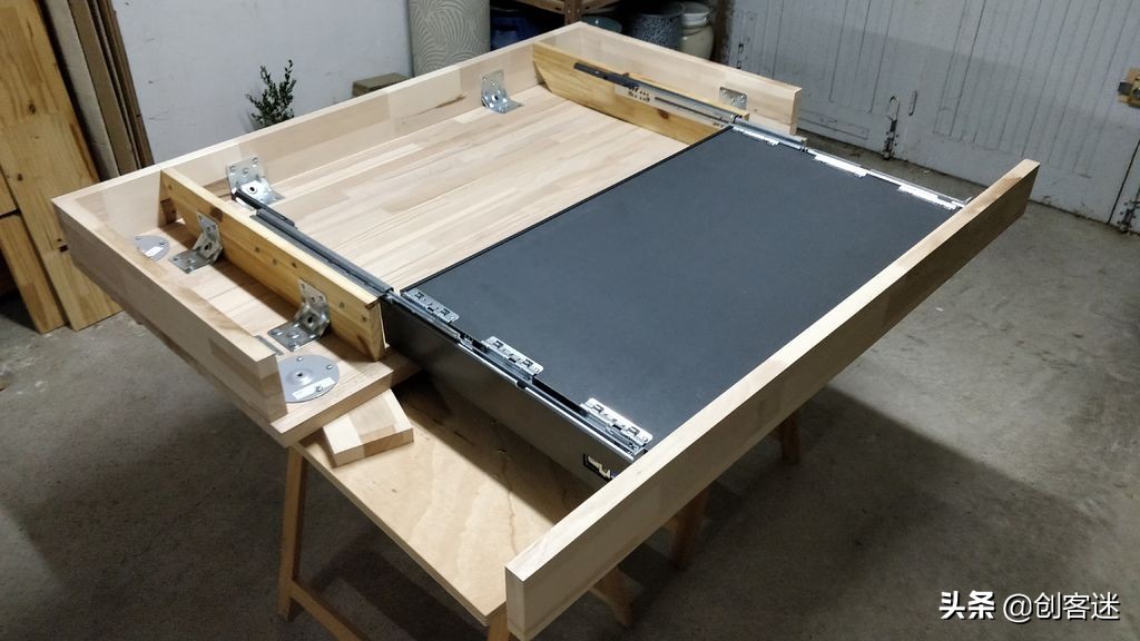 一体式机箱水冷电脑桌教程,国外自制水冷电脑桌