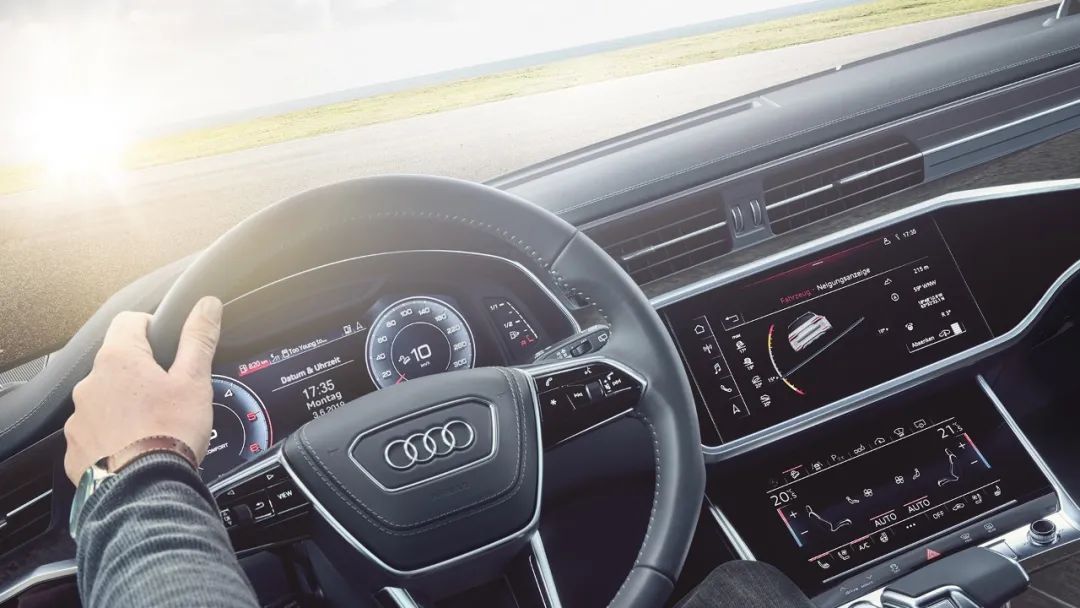 奥迪超级搞笑,奇葩奥迪