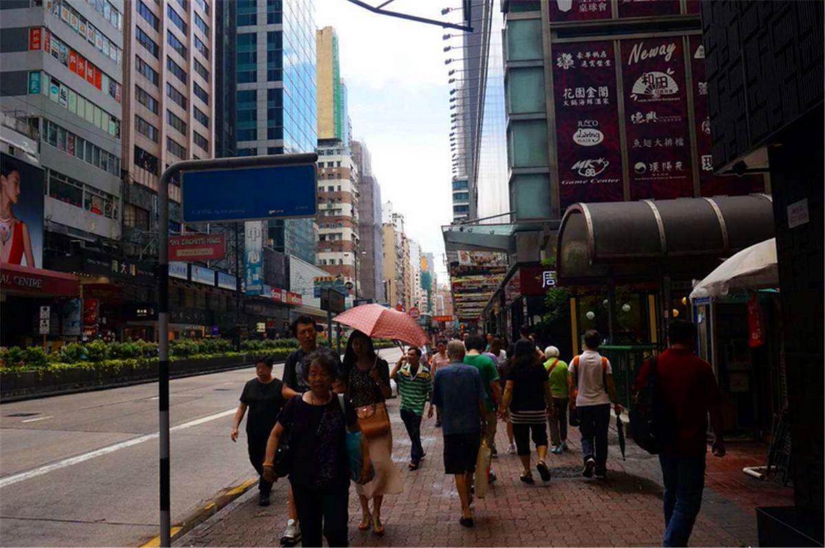 香港回归后香港人的真实感受,香港回归时香港人的感受