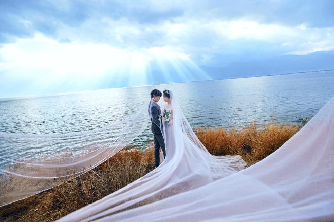 旅拍云｜试业钜惠大手笔：拍照还有钻戒送