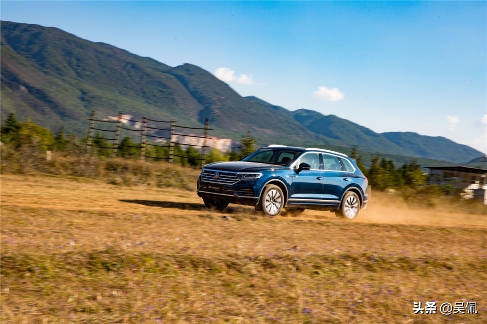 插电混合车好开嘛,插电混动车什么好处