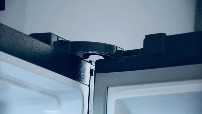 冰箱门内嵌触控屏，451L大空间，全屋家电互联，这款冰箱真秀