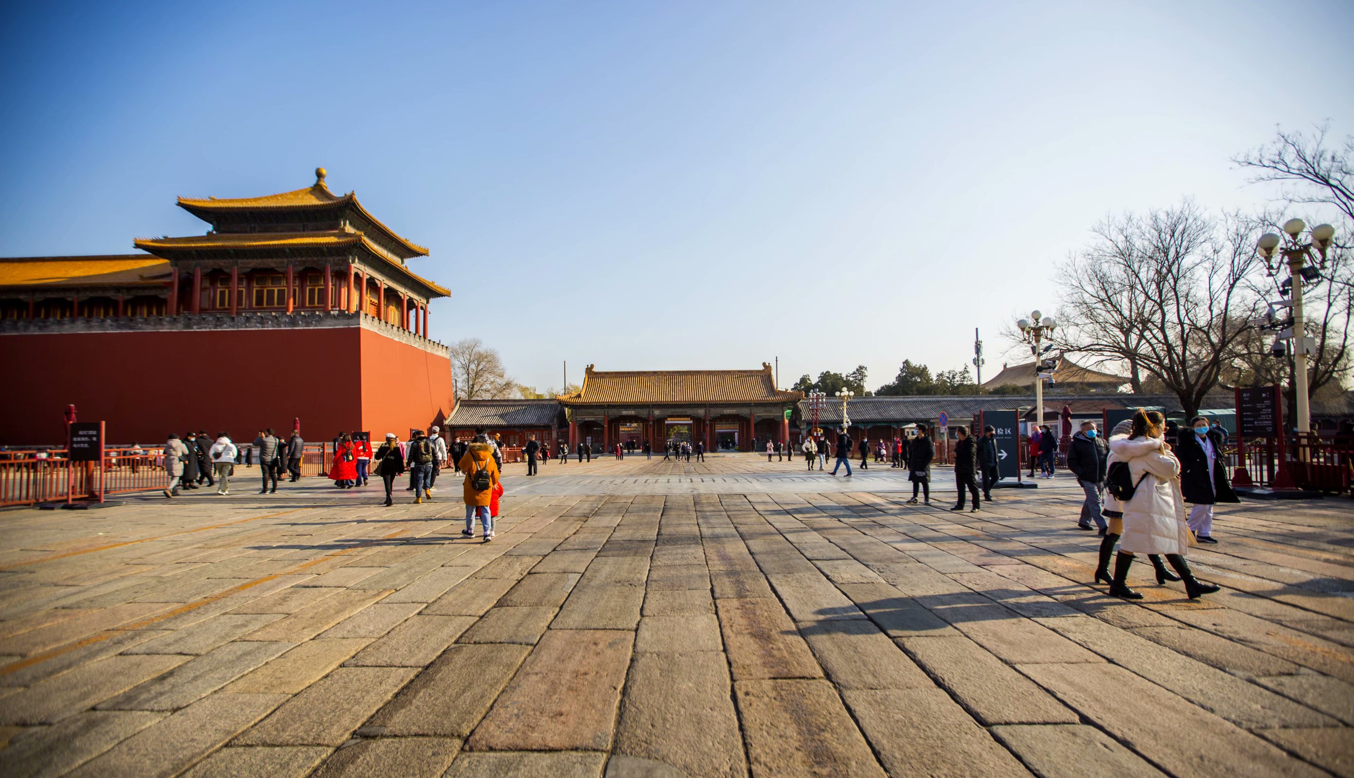 太庙，位于北京市东城区东长安街*安门天**东侧，始建于明永乐十八年