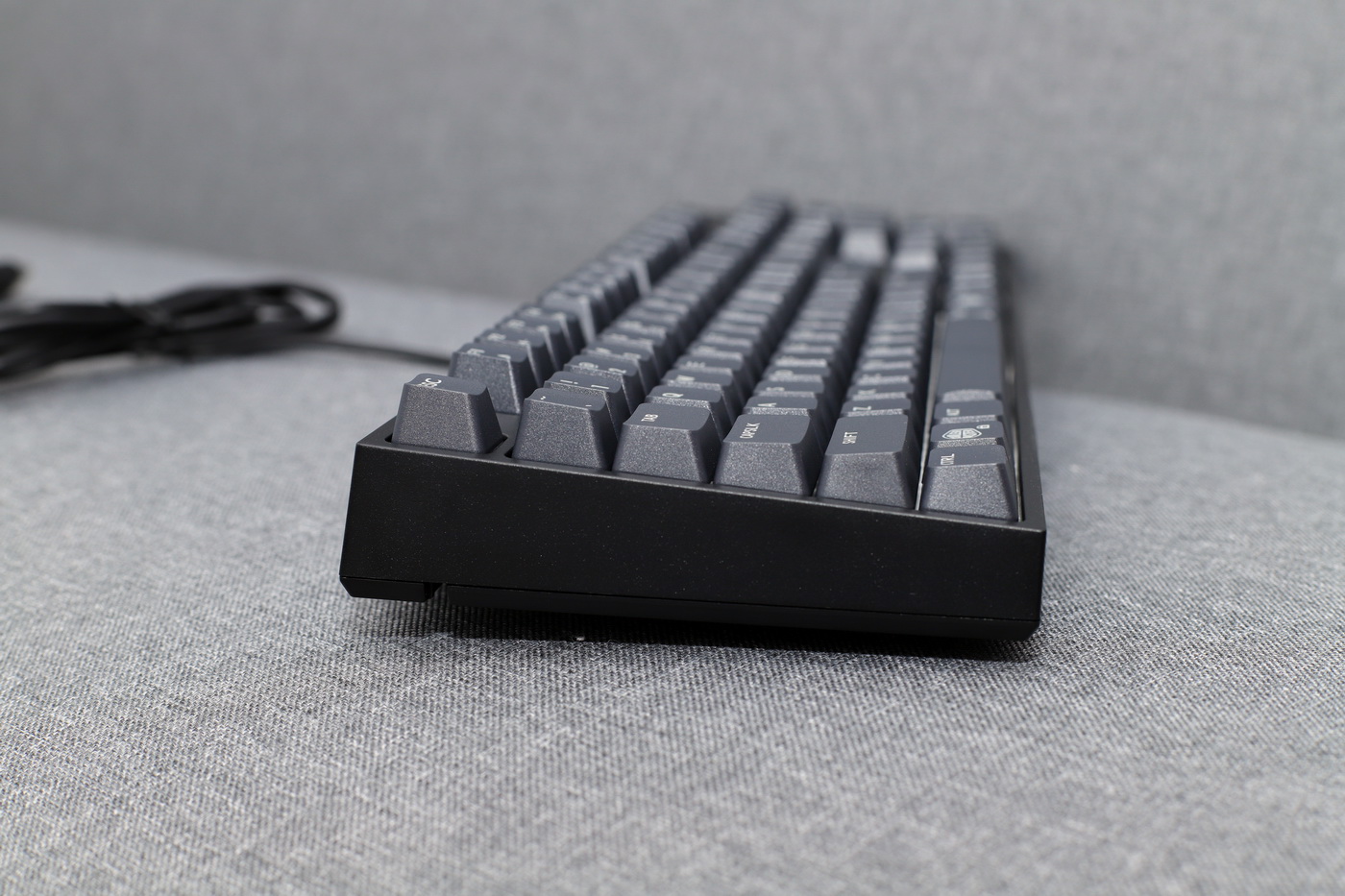 了解樱桃轴入门级机械键盘，从酷冷CK370开始