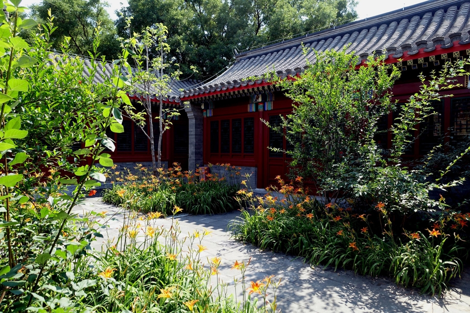 北京三十五中高中新校园，古宅院风格的现代校园