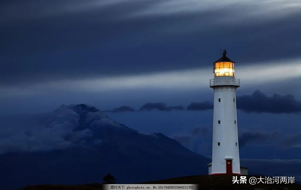 厉害了我的新东方,厉害了我的浦东