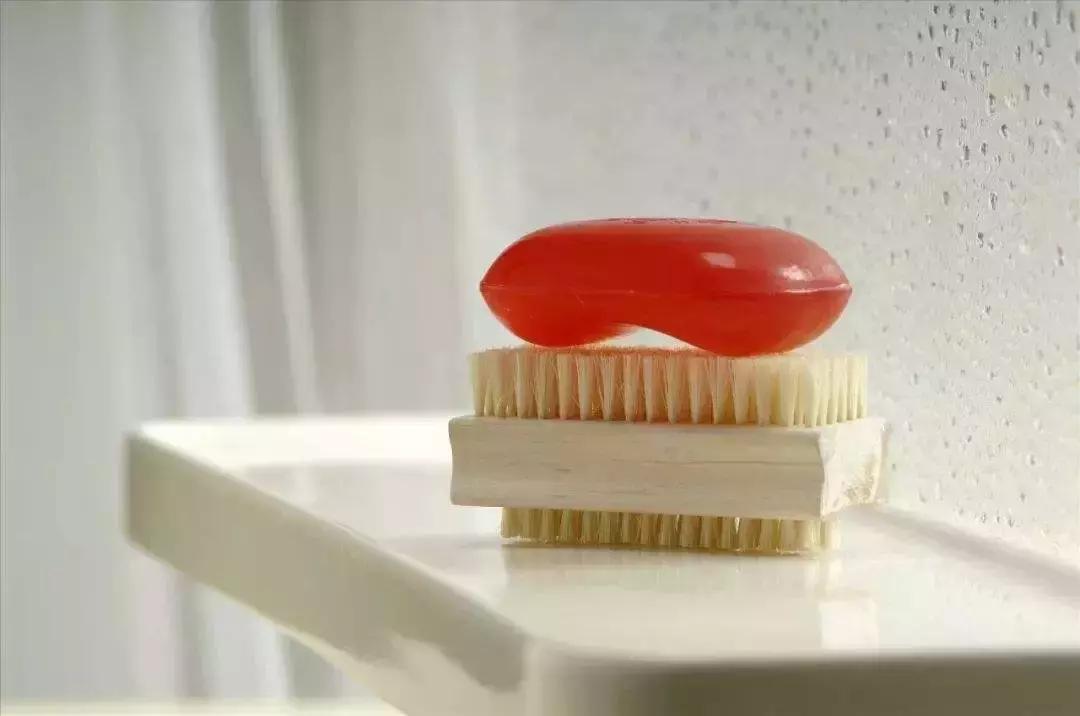 让男人伤心的女人什么样的,让男人悲伤的女人