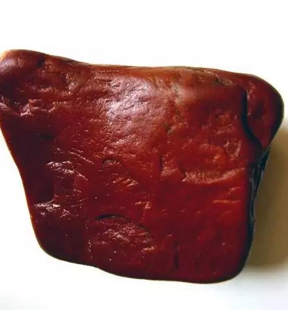 见惯了宝玉石，它的原石长啥样？有些毫不起眼，捡到千万别丢……