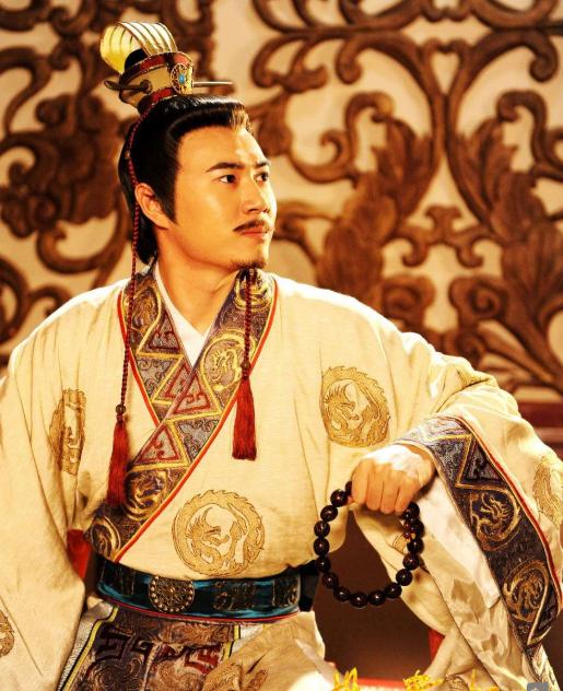 杨贵妃是被谁给杀死了的,杨贵妃被宠幸十一年没有子嗣