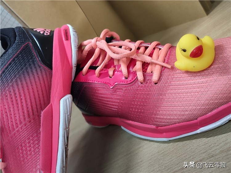 中羽飞云零狼手感,中羽在线飞云零狼球拍