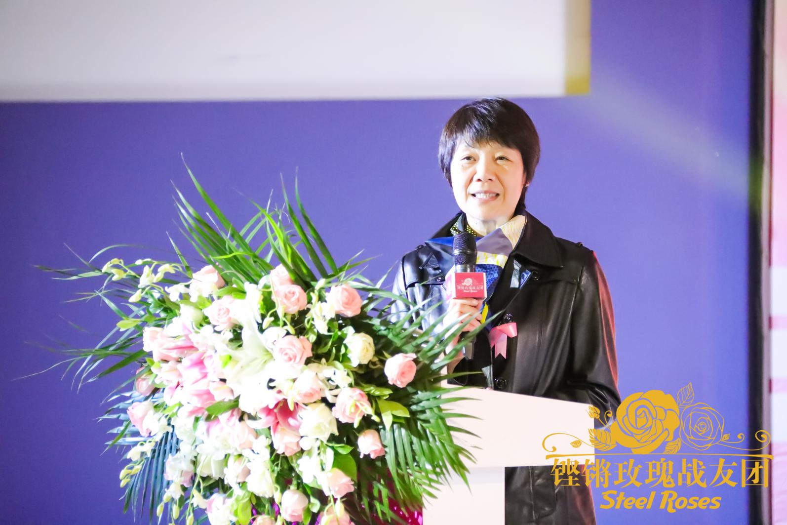 铿锵玫瑰军人版,铿锵玫瑰军旅生涯