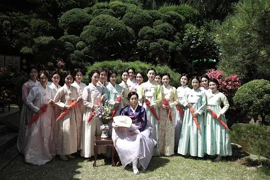 《解语花》：血的教训告诉你，一定别让闺蜜认识你对象