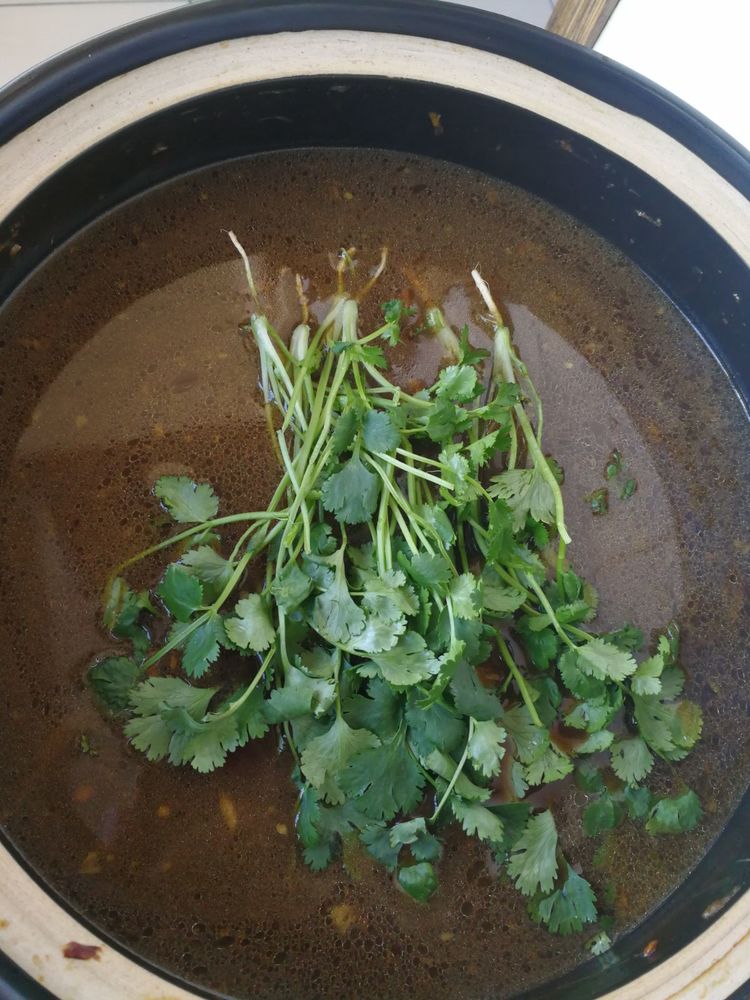 有熬好的卤汁怎么卤鸡腿,自家卤五香老卤汁怎么做鸡腿好吃