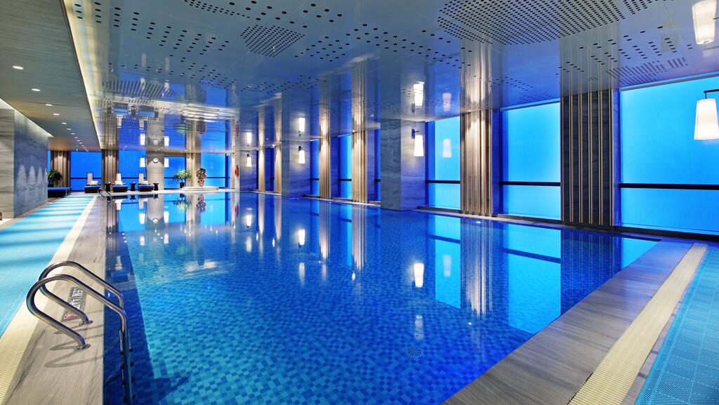 无锡太湖华邑酒店什么档次,无锡太湖华邑酒店游泳池