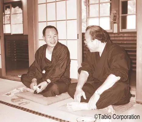 日本殿堂级袜品专家创始人：产品才是一家公司的根本